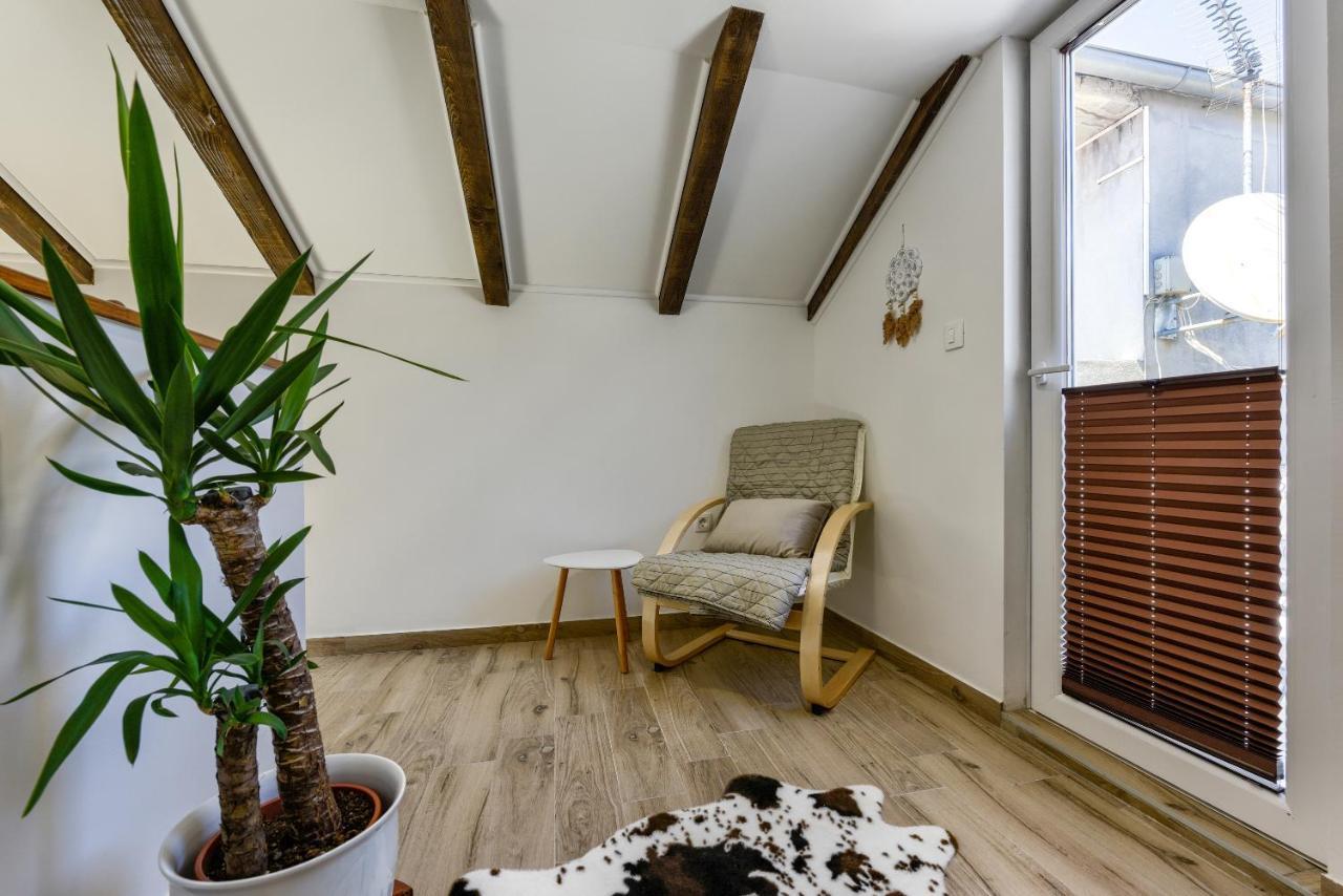 Apartment Yula 扎达尔 外观 照片